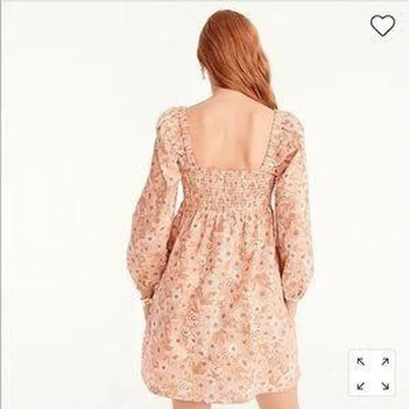 Such a cute dress! Peach floral perfect for summer and a vacation! - Picture 2 of 8